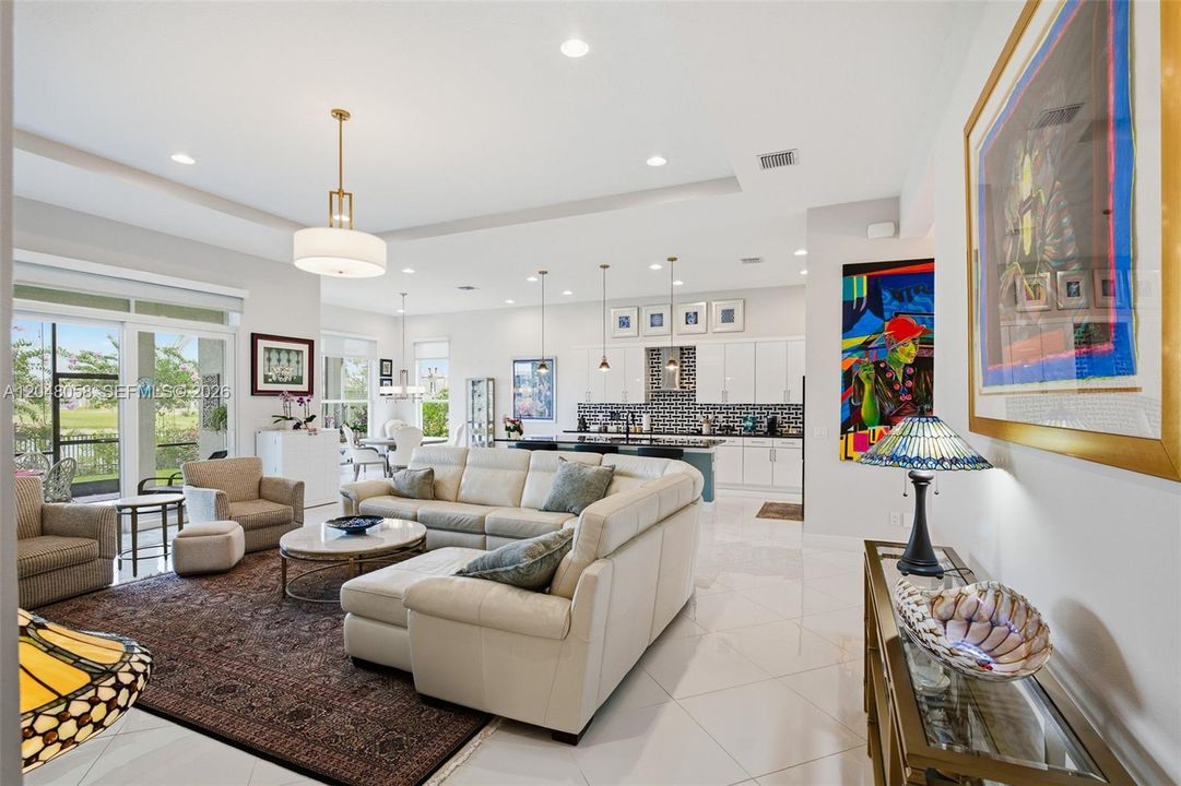 En Venta: $999,717 (4 camas, 4 baños, 3531 Pies cuadrados)