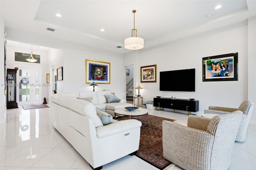 En Venta: $999,717 (4 camas, 4 baños, 3531 Pies cuadrados)