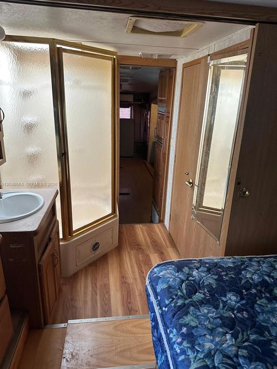 В аренду: $1,200 (1 спален, 1 ванн, 2040 Квадратных фут)