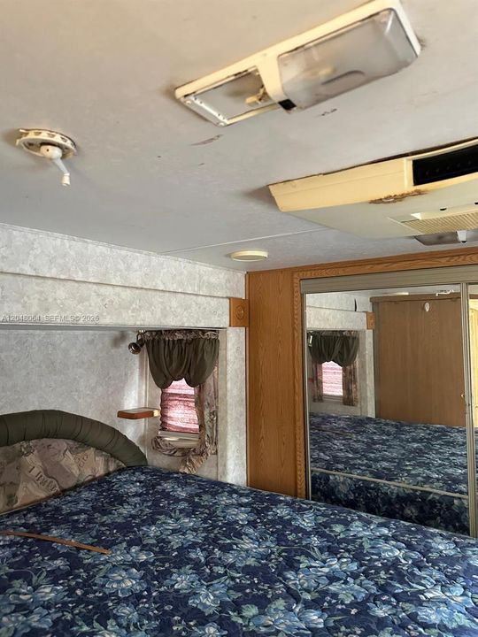 В аренду: $1,200 (1 спален, 1 ванн, 2040 Квадратных фут)
