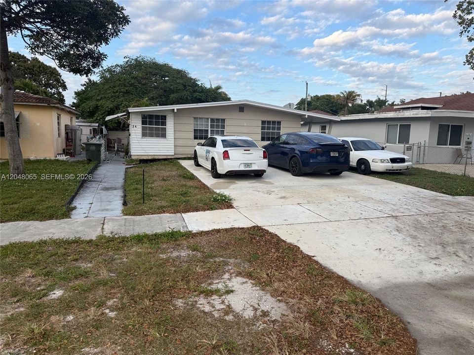 For Rent: $1,550 (1 beds, 1 baths, 1188 Square Feet)