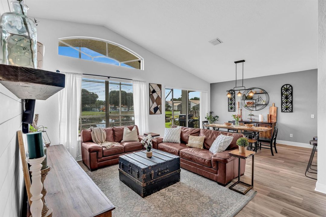 Light and Bright Living Space