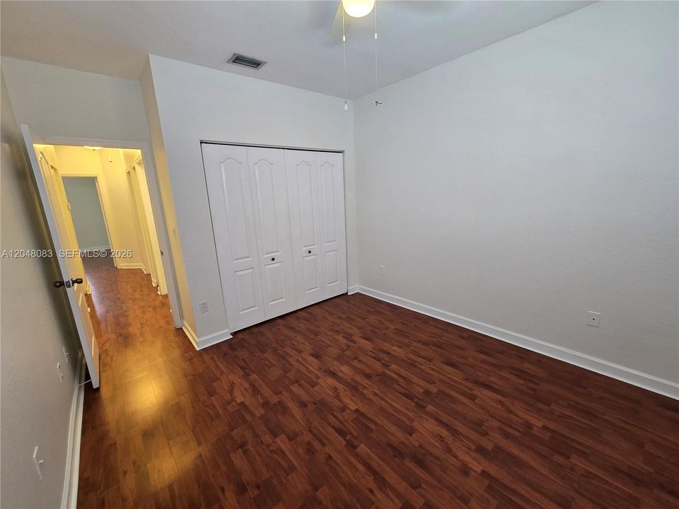 В аренду: $3,300 (3 спален, 2 ванн, 1608 Квадратных фут)