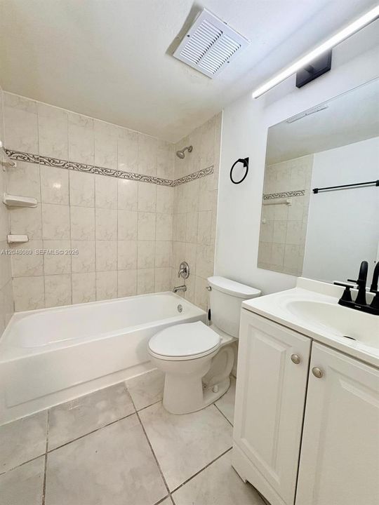 For Rent: $2,350 (3 beds, 2 baths, 1060 Square Feet)