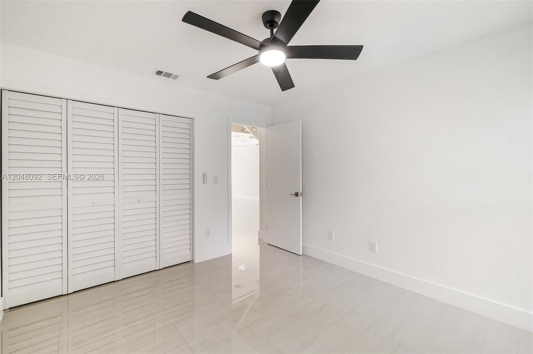 For Sale: $599,000 (3 beds, 3 baths, 1704 Square Feet)