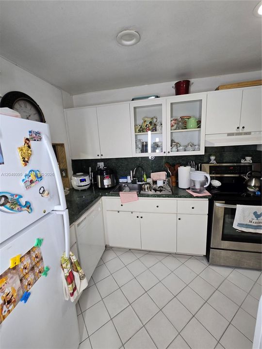 En Renta: $2,100 (2 camas, 1 baños, 834 Pies cuadrados)
