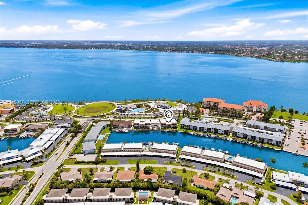 This 55+ COMMUNITY offers peaceful waterfront living with OPTIONAL DOCKAGE CURRENTLY UNDER CONSTRUCTION, ALL ASSESSMENTS PAID, and first-come, first-served availability; an excellent opportunity for boaters