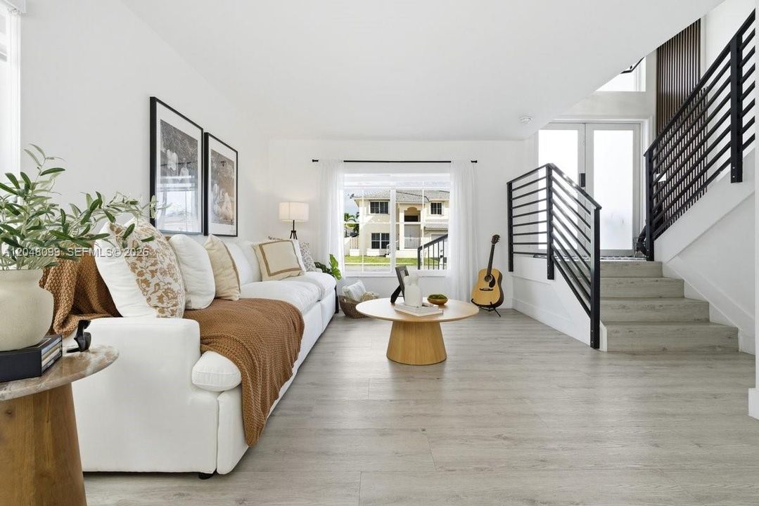 For Rent: $4,350 (4 beds, 2 baths, 1820 Square Feet)
