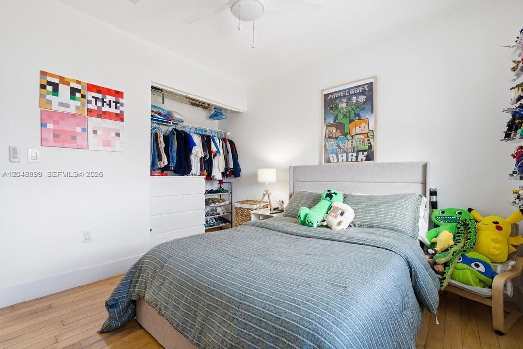 For Rent: $4,350 (4 beds, 2 baths, 1820 Square Feet)