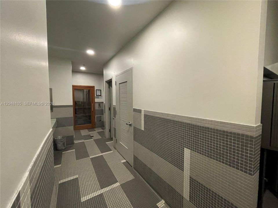 For Rent: $5,250 (2 beds, 2 baths, 1380 Square Feet)