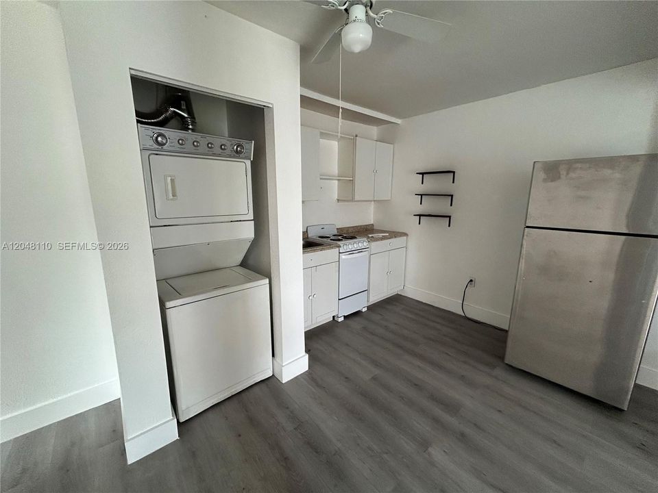 En Renta: $2,100 (1 camas, 1 baños, 1707 Pies cuadrados)