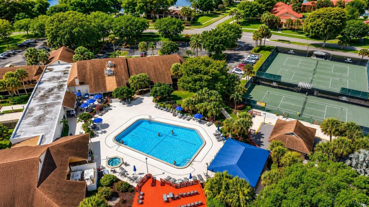 Resort-Style Community Amenities