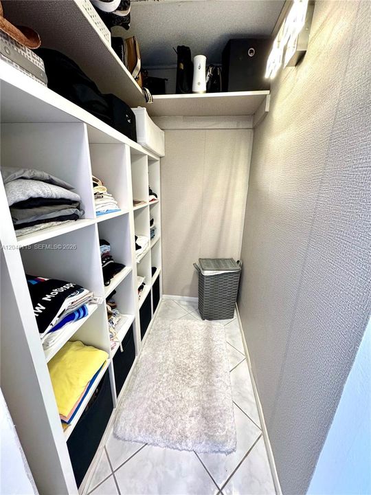 En Venta: $285,900 (1 camas, 1 baños, 762 Pies cuadrados)