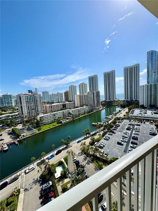En Venta: $285,900 (1 camas, 1 baños, 762 Pies cuadrados)