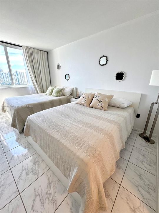 En Venta: $285,900 (1 camas, 1 baños, 762 Pies cuadrados)