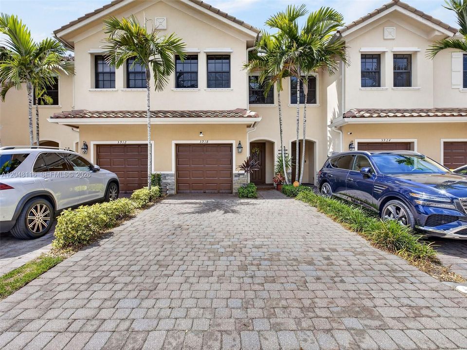 For Sale: $420,000 (3 beds, 2 baths, 1505 Square Feet)