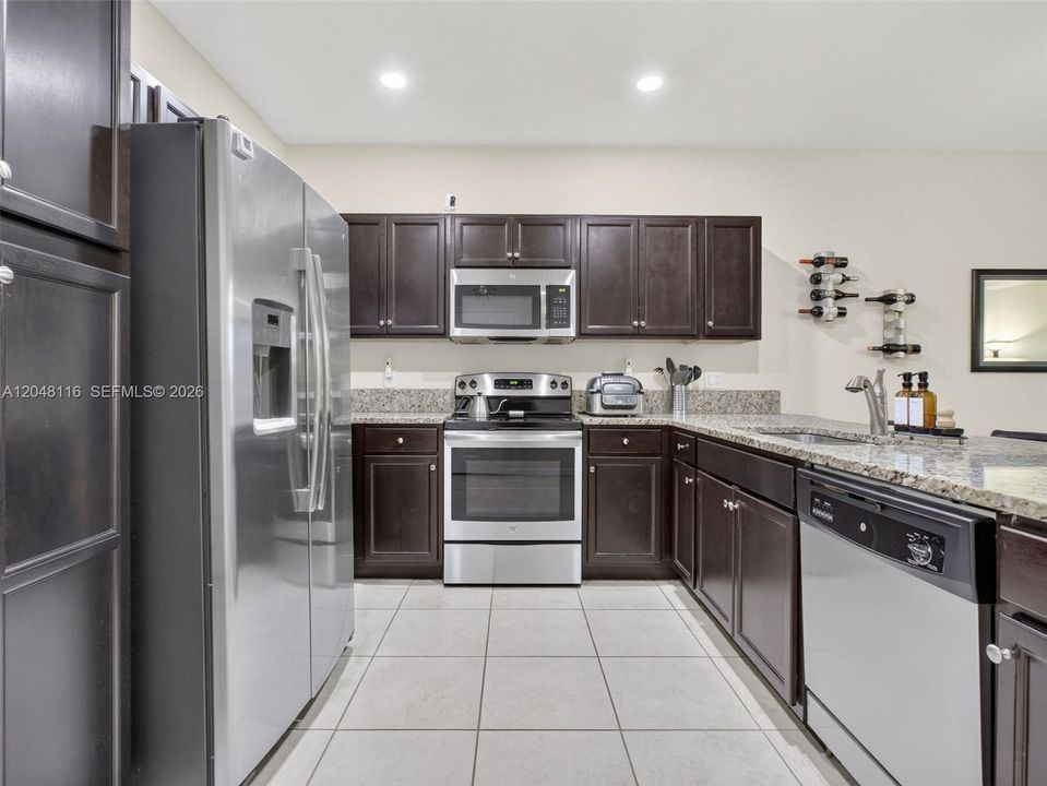 For Sale: $420,000 (3 beds, 2 baths, 1505 Square Feet)