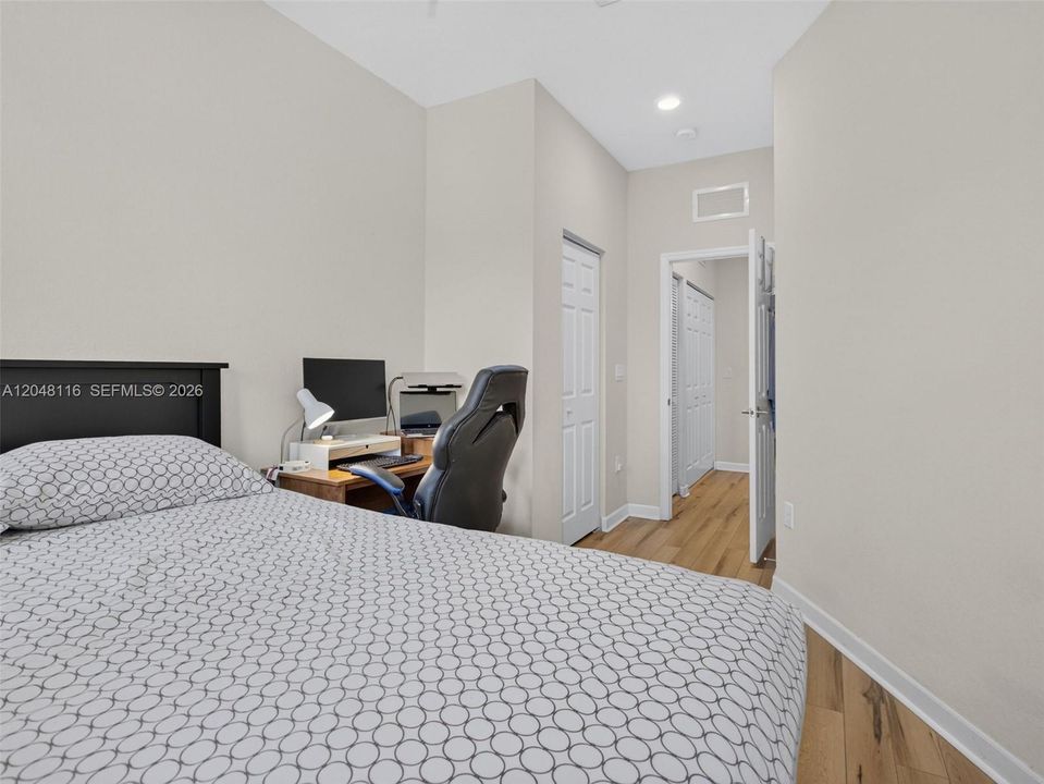 For Sale: $420,000 (3 beds, 2 baths, 1505 Square Feet)