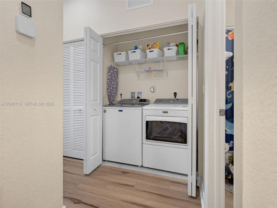 For Sale: $420,000 (3 beds, 2 baths, 1505 Square Feet)