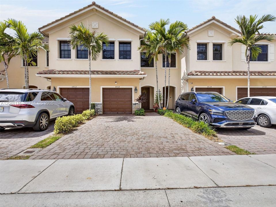 For Sale: $420,000 (3 beds, 2 baths, 1505 Square Feet)