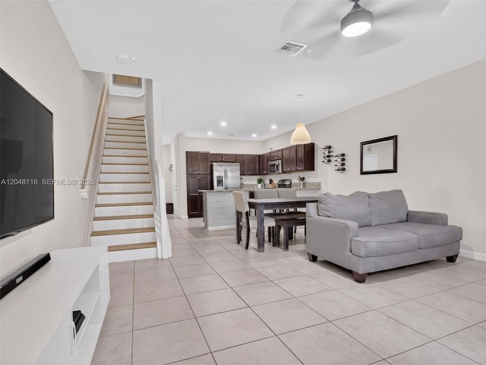 For Sale: $420,000 (3 beds, 2 baths, 1505 Square Feet)
