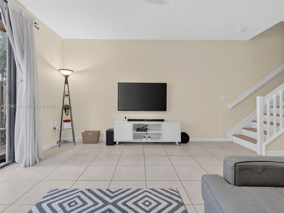 For Sale: $420,000 (3 beds, 2 baths, 1505 Square Feet)