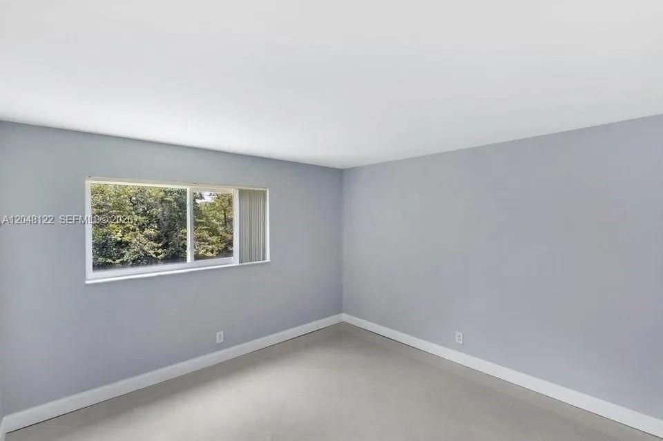 For Rent: $2,950 (3 beds, 3 baths, 1752 Square Feet)