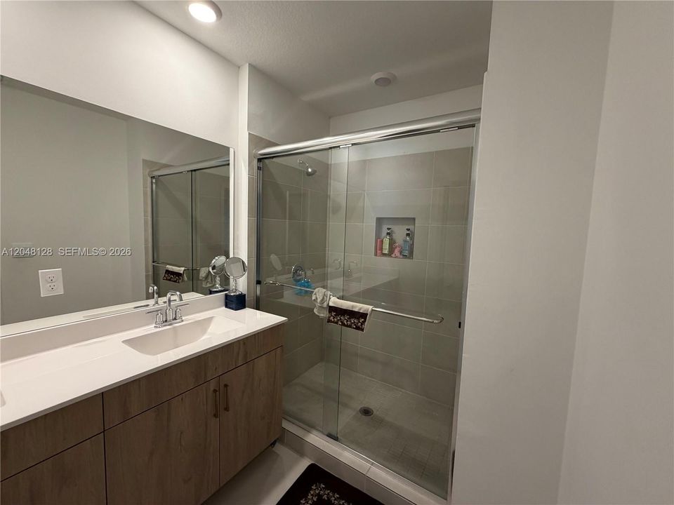 For Sale: $549,000 (4 beds, 3 baths, 2002 Square Feet)