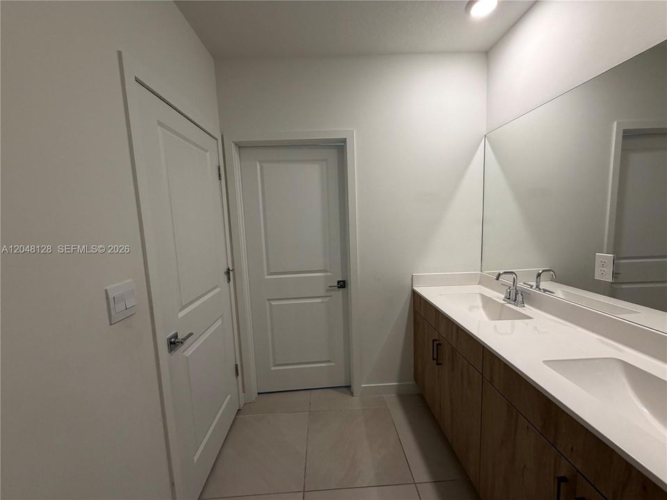For Sale: $549,000 (4 beds, 3 baths, 2002 Square Feet)