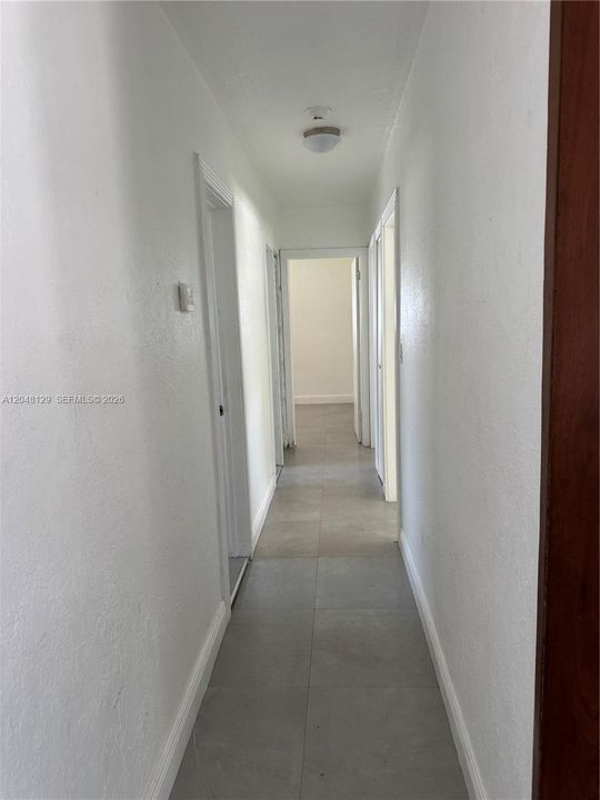 В аренду: $2,500 (3 спален, 2 ванн, 1781 Квадратных фут)