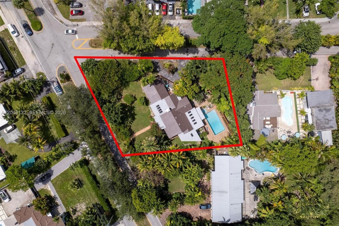 En Venta: $1,450,000 (3 camas, 3 baños, 2354 Pies cuadrados)