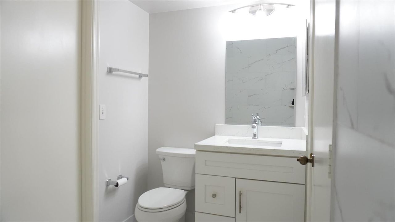 2nd floor, shared bathroom