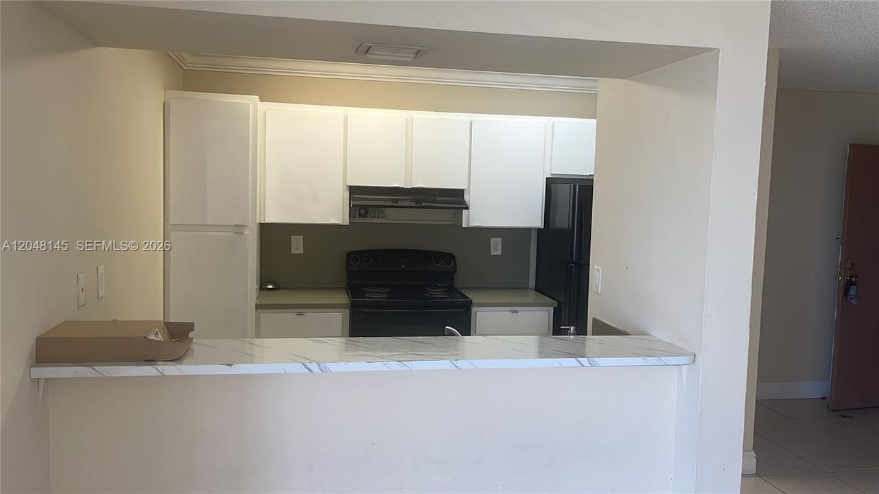 For Rent: $2,150 (2 beds, 2 baths, 960 Square Feet)