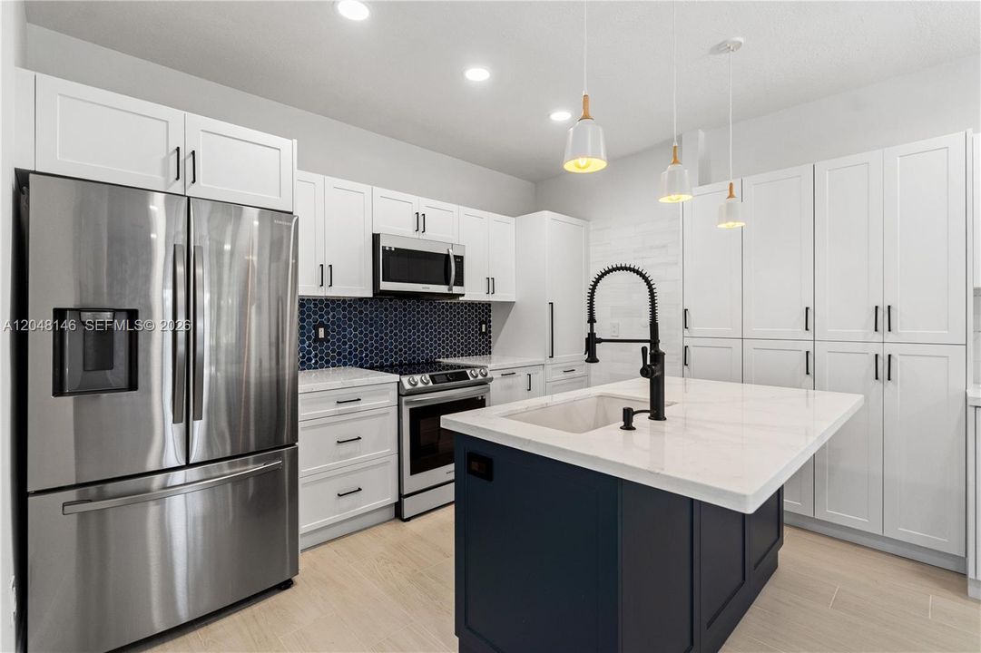 For Rent: $11,000 (4 beds, 4 baths, 2150 Square Feet)