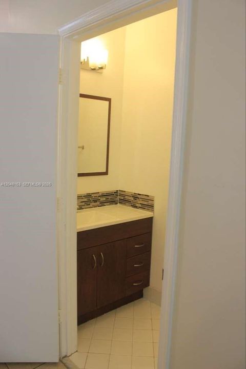 В аренду: $3,500 (3 спален, 2 ванн, 1443 Квадратных фут)
