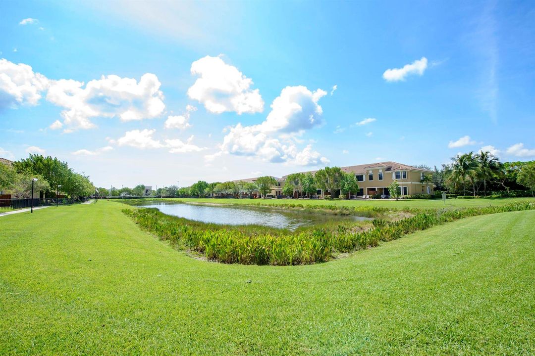 16- Lake view (1)