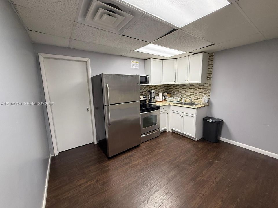 For Rent: $2,500 (0 beds, 0 baths, 0 Square Feet)