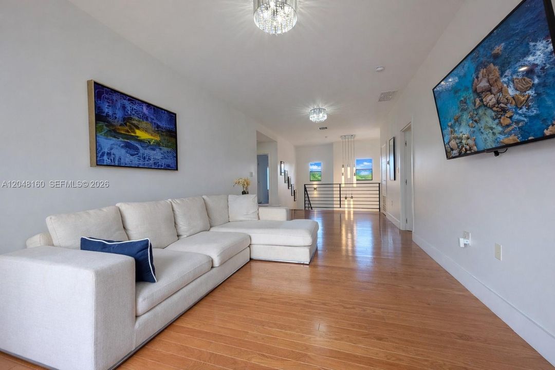For Sale: $2,995,000 (4 beds, 4 baths, 3462 Square Feet)