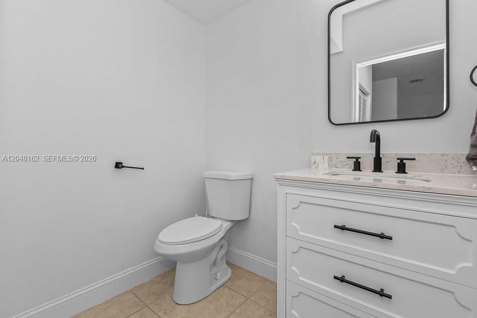 For Sale: $525,000 (3 beds, 2 baths, 1633 Square Feet)