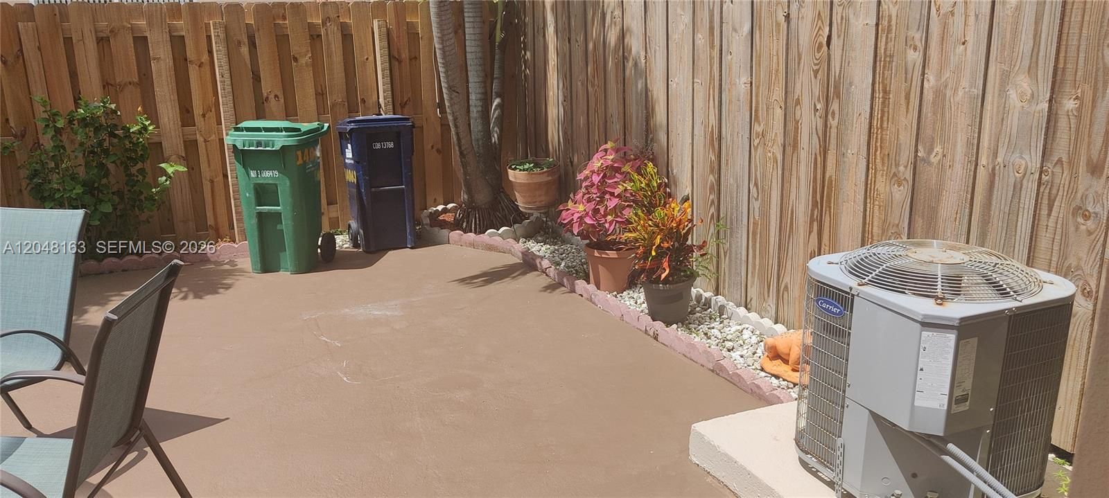 For Rent: $2,800 (3 beds, 2 baths, 1319 Square Feet)