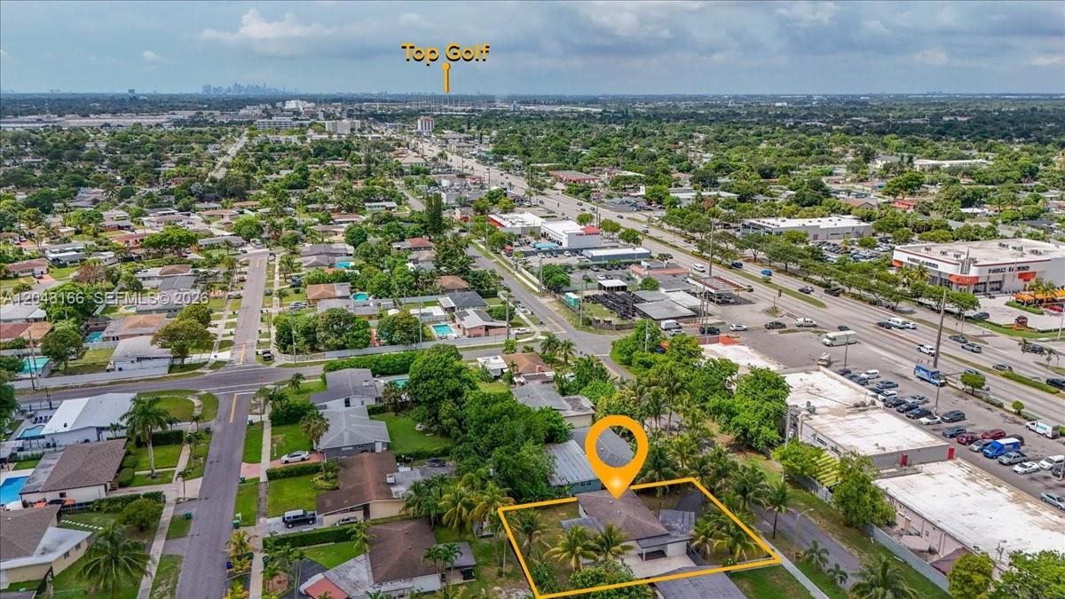 En Venta: $589,900 (3 camas, 2 baños, 1429 Pies cuadrados)