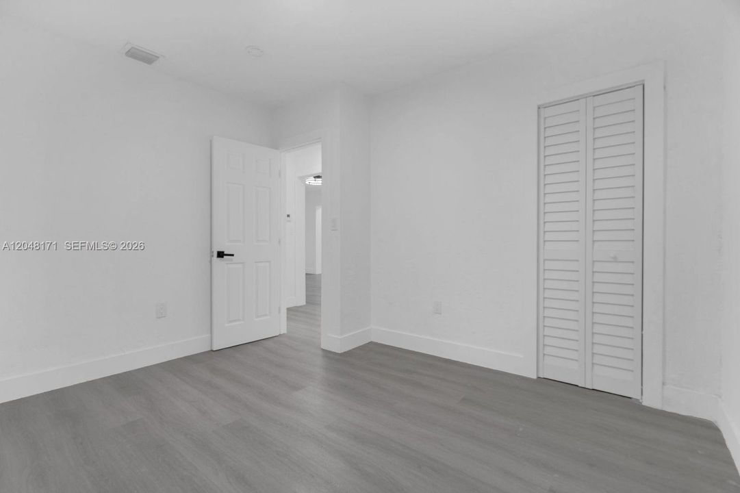 MASTER BEDROOM/ GREAT ROOM