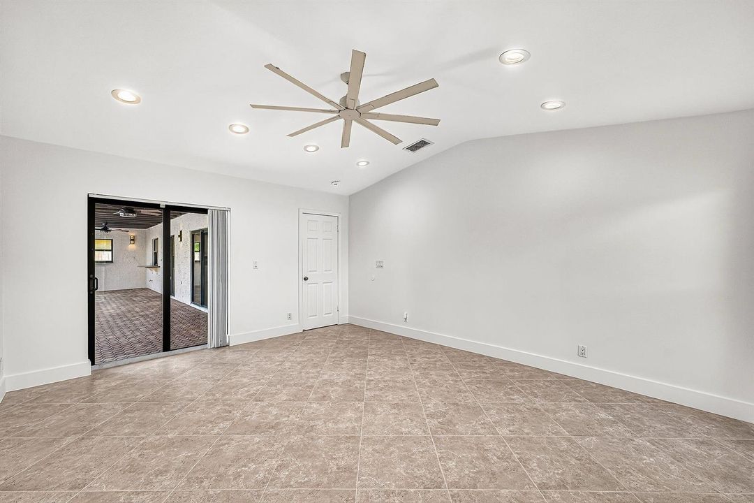 022-21155ShadyVistaLane-BocaRaton-FL-334