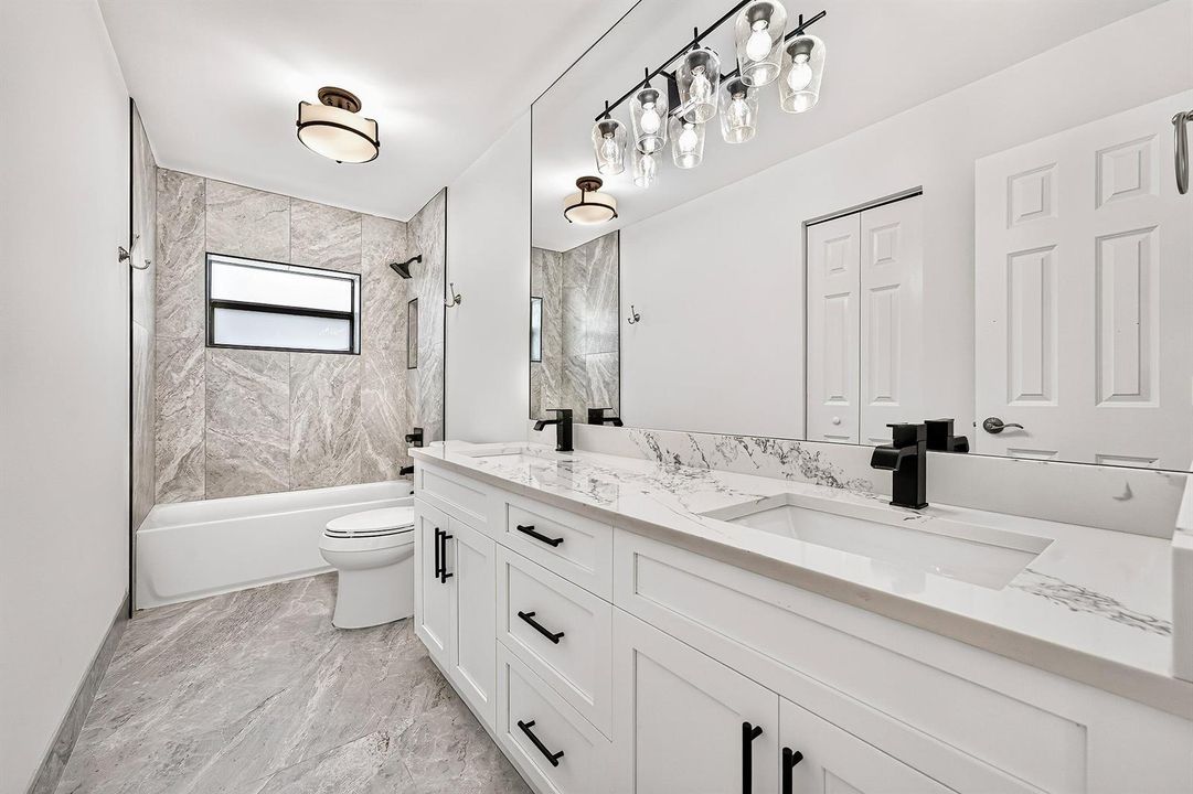 023-21155ShadyVistaLane-BocaRaton-FL-334