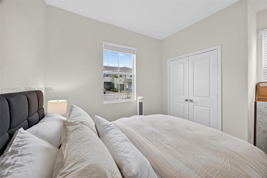 For Sale: $429,900 (4 beds, 3 baths, 1757 Square Feet)