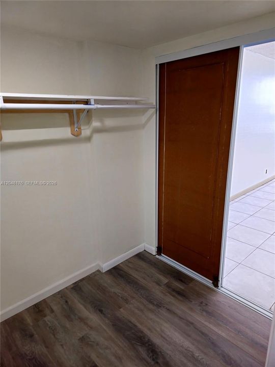 For Rent: $2,200 (3 beds, 2 baths, 1112 Square Feet)