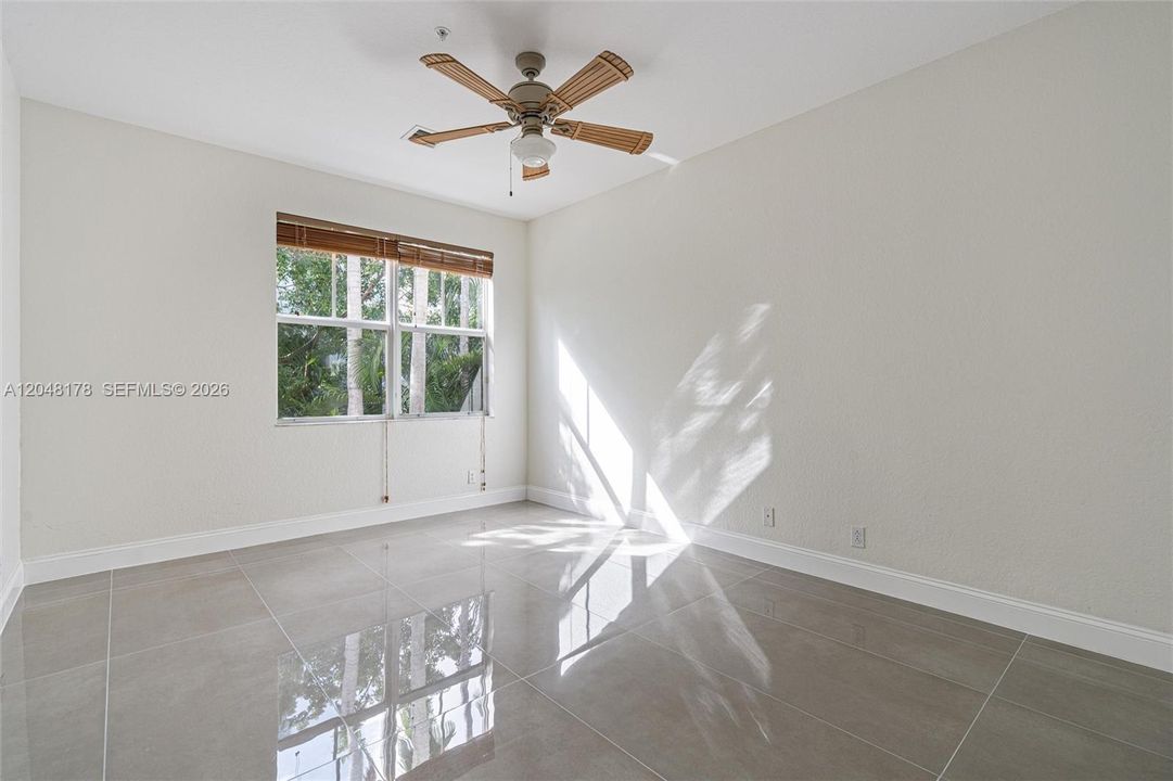 For Rent: $4,900 (3 beds, 3 baths, 2390 Square Feet)