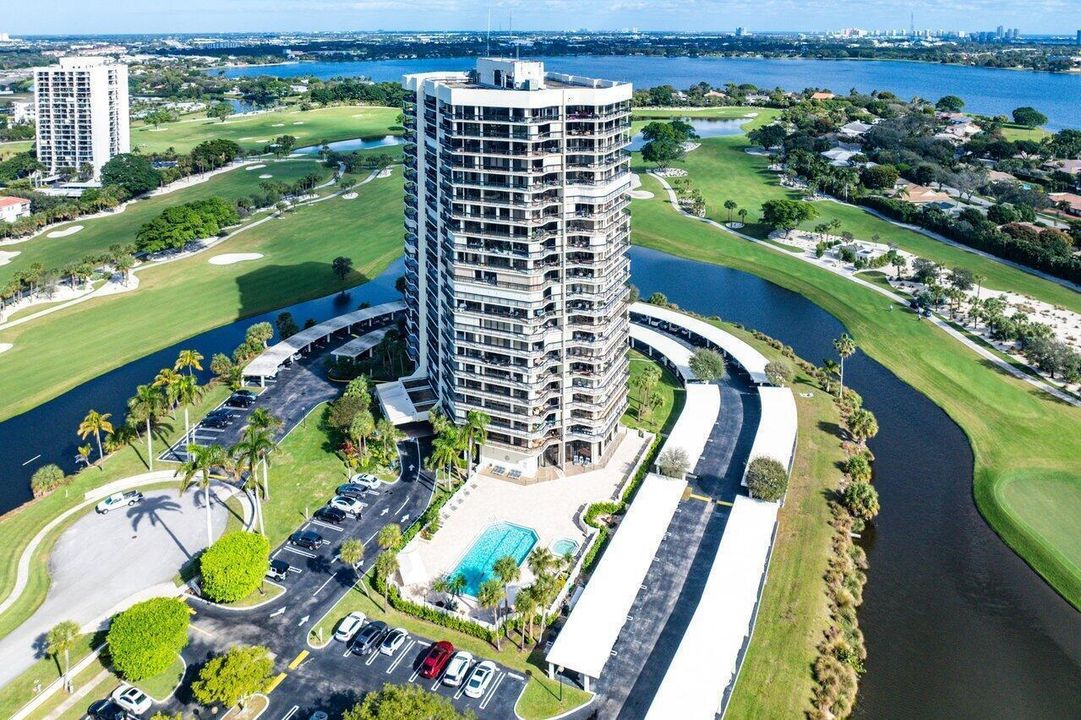 037-1900ConsulatePlace-506-WestPalmBeach