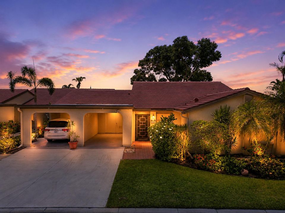 1_5896 forest grove dr 4