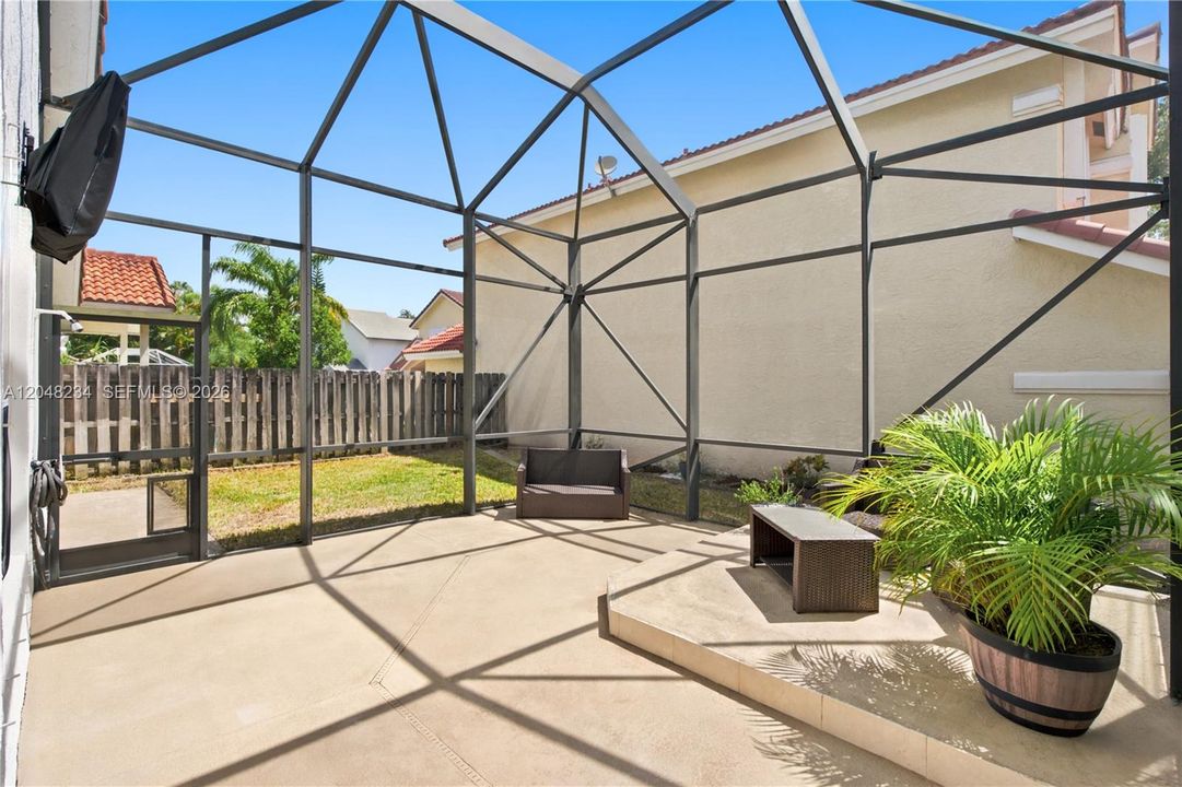 En Venta: $550,000 (3 camas, 2 baños, 1482 Pies cuadrados)